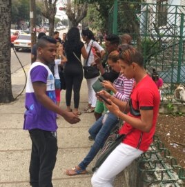 In the past few months, wireless hotspots have begun to appear in Havana. Access costs about $3/hour.