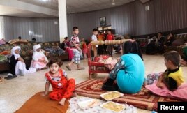 US Weighs Options as Islamic Militants Advance