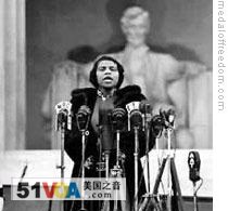 Marian Anderson singing at the Lincoln Memorial