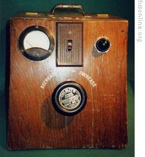 An early example of Doctor Beck's defibrilator